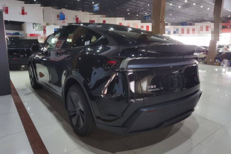 Used Tesla Model Y 2026 Rear-Drive Model