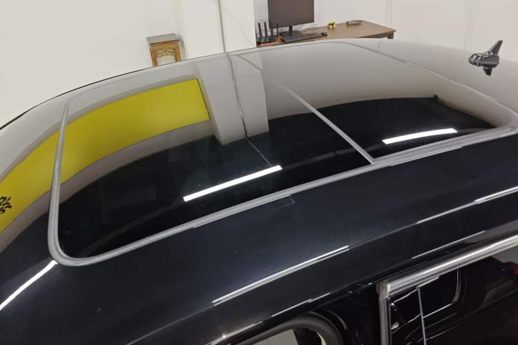 Used Volkswagen Magotan 2023 2 Million Units Limited Edition 330TSI DSG Leading Version
