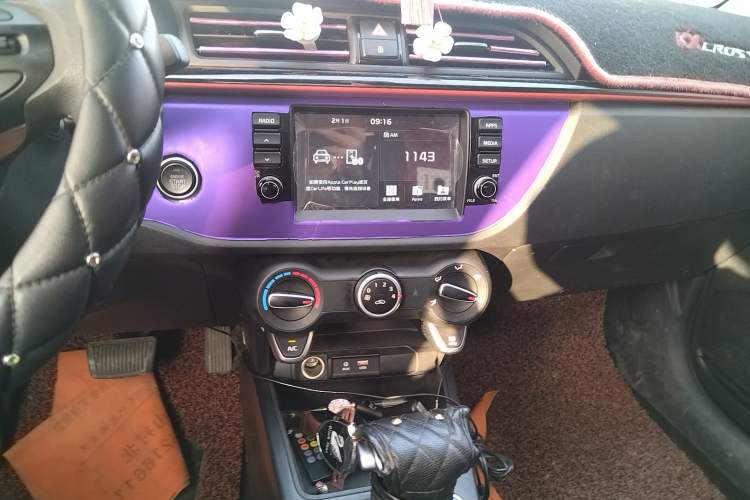 Used Kia KX Cross 2017 1.4L AT GLS