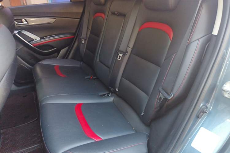 Used Changan CS55 2017 1.5T Automatic Colorful Edition
