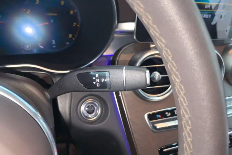 Used Mercedes-Benz GLC 2020 Facelift GLC 260 L 4MATIC Luxury Edition