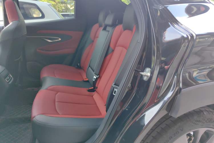 Used Changan UNI-T 2020 1.5T Prestige Version
