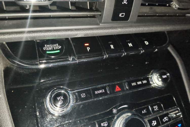 Used Lincoln Corsair 2020 2.0T Two-Wheel Drive Luxury Edition
