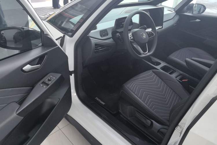 Used Volkswagen ID.3 2025 Smart Version Pure & Intelligent Enjoyment Edition