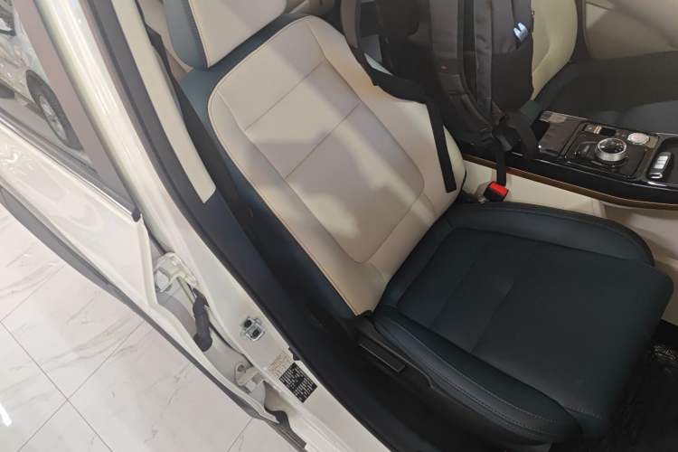 Used SWM Dahu EDi 2023 EDi 1.5L Comfort Model 7 Seats
