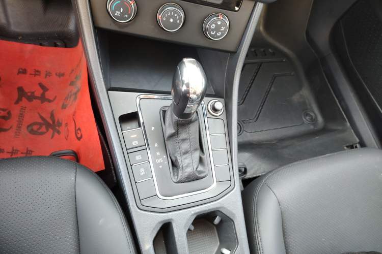 Used Volkswagen Bora 2021 1.5L Automatic Fashionable Smart Connectivity Version
