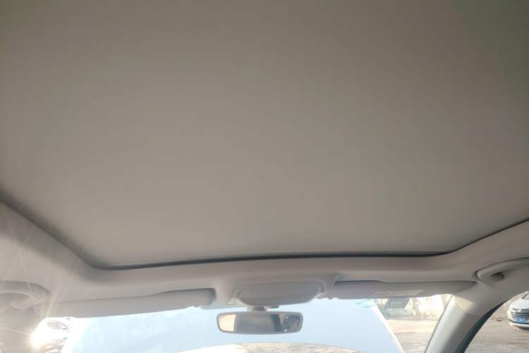 Used Skoda Octavia 2019 TSI280 DSG Luxury Edition Station Wagon China VI Standard