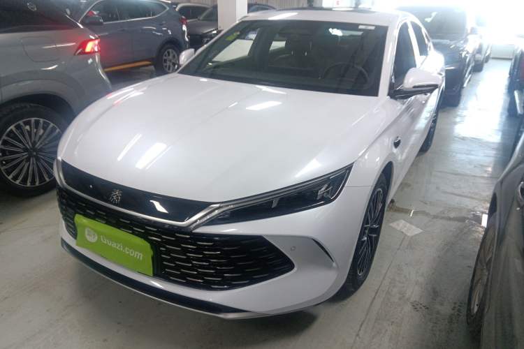 Used BYD Qin L 2025 DM-i Smart Drive 120KM Excellence Model