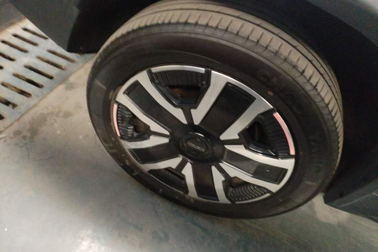 Used  03 2024 501km Four-wheel Drive Long-range Intelligent Driving Edition
