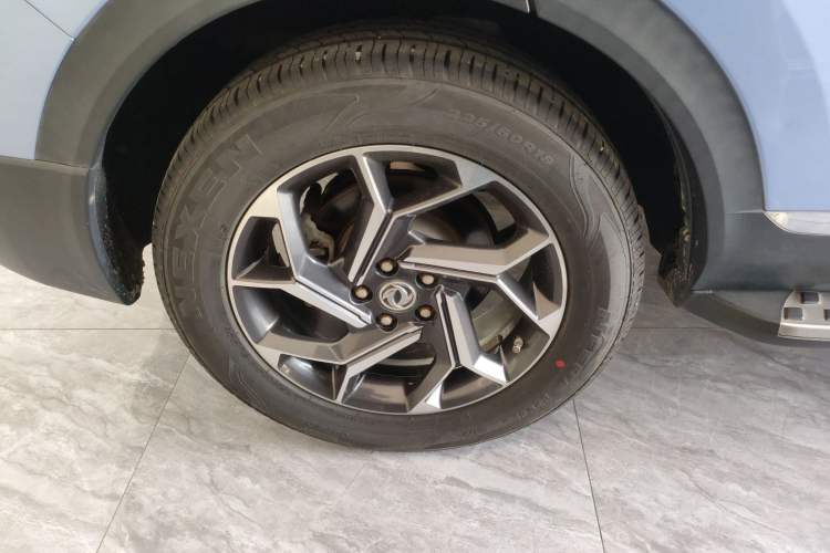 Used Dongfeng Aeolus AX7 2020 1.6T Automatic AI Navigation Model China VI Standard
