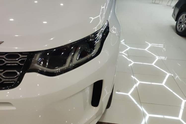 Used Land Rover Discovery Sport 2020 249 PS R-Dynamic Performance Edition