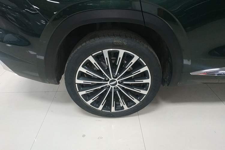 Used Geely Auto Monjaro L 2025 Dongfang Yao 2.0TD Automatic All-Wheel-Drive Wangyue Edition