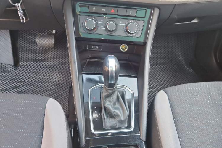 Used Jetta VS7 2022 280TSI Automatic Trend Edition
