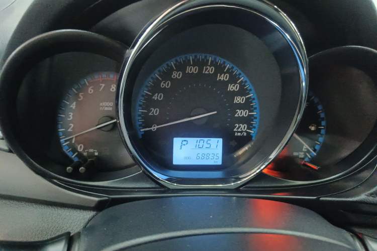 Used Toyota YARiS L 2016 Revised 1.5E CVT Charming Edition
