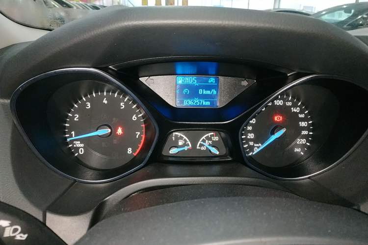 Used Ford Focus 2015 Hatchback EcoBoost 125 Automatic Supreme Style Edition