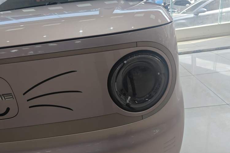 Used Geely Galaxy Panda 2023 Panda Mini 200km Endurance Bear
