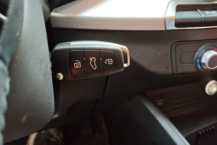 Used Audi Q2L 2021 35 TFSI Progressive Dynamic Edition