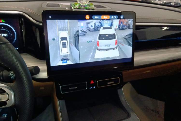 Used GAC Trumpchi GS8 2025 Linghang Series 2.0 TGDI Two-Wheel-Drive Luxury Edition 5 Seats