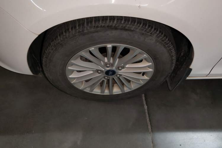 Used Ford Escort 2017 Revised Version 1.5L Manual Comfort Edition