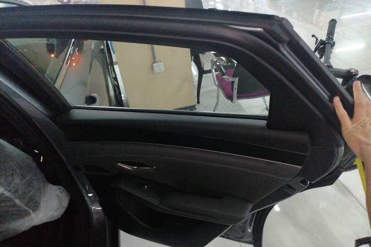 Used BYD Qin L 2025 DM-i Smart Drive 80KM Leading Model
