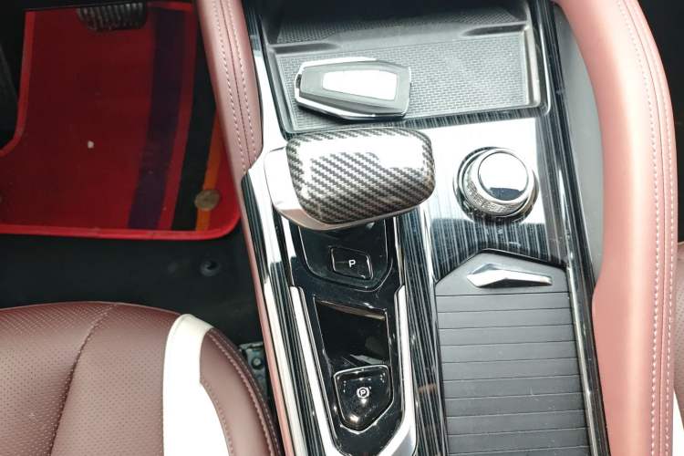 Used Geely Auto Monjaro L 2021 2.0TD DCT EVO Two-Wheel-Drive Flagship Version
