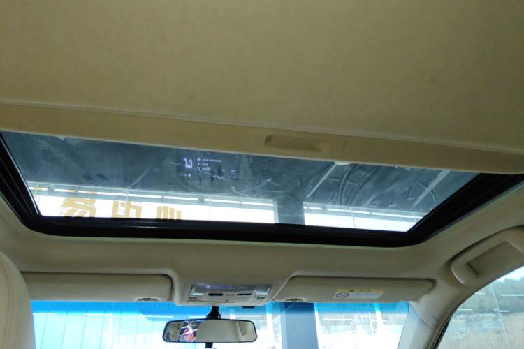 Used Toyota Camry 2016 2.0G 10th Anniversary Leading Edition
