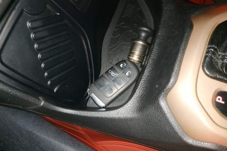 Used  Renegade 2017 180T Automatic Jingneng Edition
