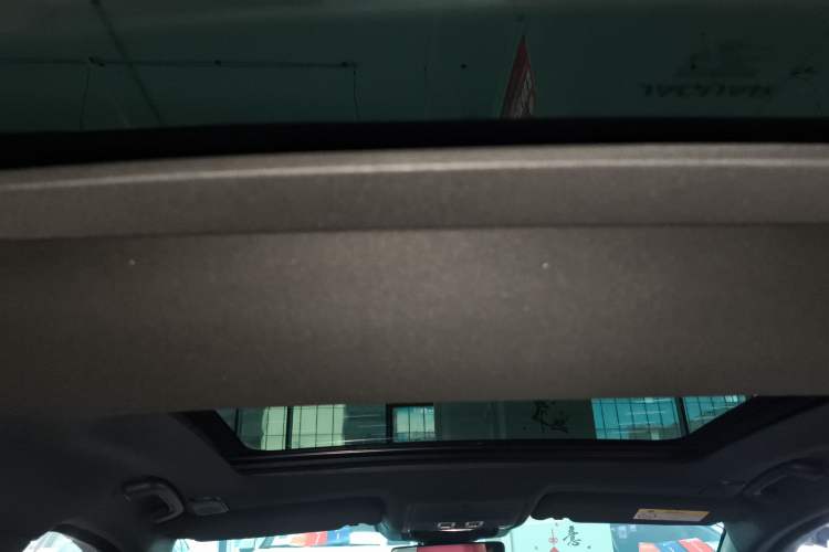 Used Jaguar XFL 2023 XFL 2.0T P250 Two-Wheel-Drive Elite Sport Edition
