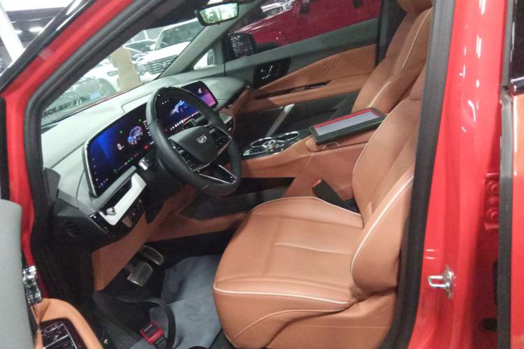 Used Cadillac OPTIQ 2024 Four-Wheel Drive Long-Range Version