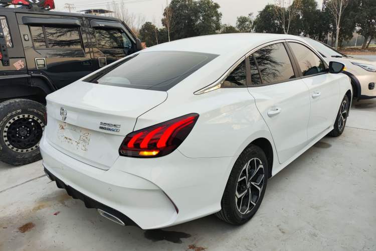 Used MG 5 2021 Revised Version 180 DVVT CVT Youth Luxury Edition
