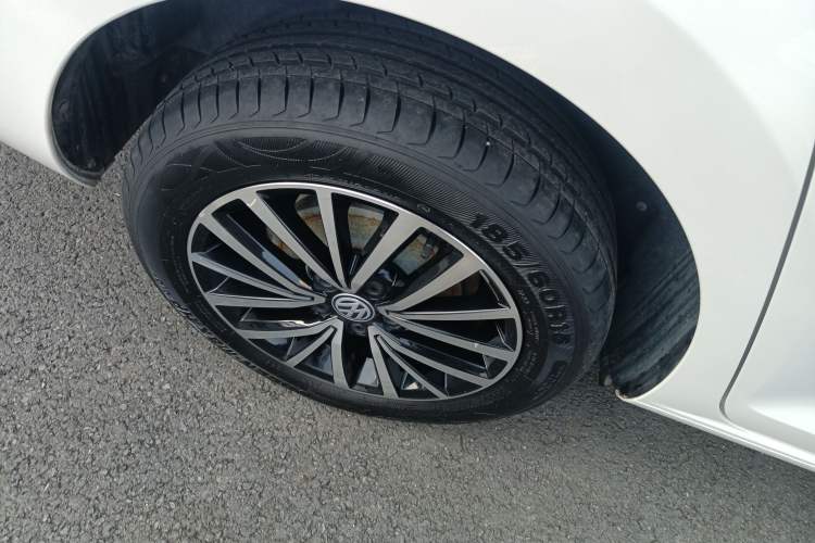 Used Volkswagen Santana 2021 1.5L Automatic Comfort Edition
