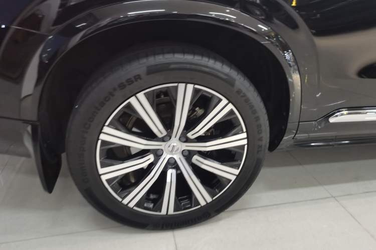 Used Volvo XC90 2020 Facelifted T6 Zhiyi Luxury 7-Seater
