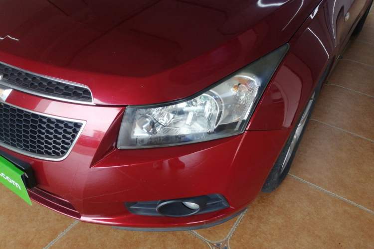 Used Chevrolet Cruze 2013 Hatchback 1.6L Manual Luxury Model
