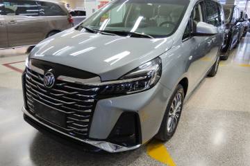 Used Buick GL8 2023 Land Executive Class Comfort Model