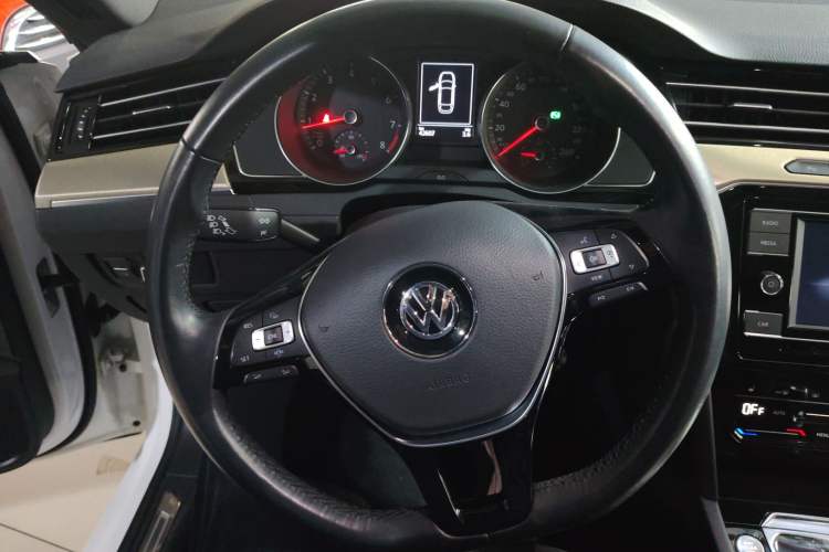 Used Volkswagen FAW-Volkswagen CC 2020 330TSI Huayan Edition China VI Standard
