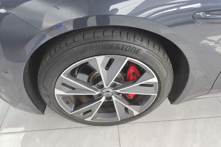 Used Nio ET7 2024 75 kWh Executive Edition
