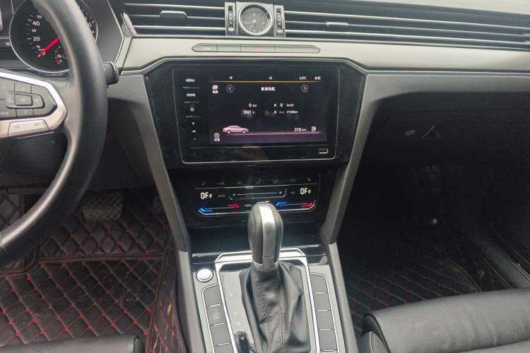 Used Volkswagen Magotan 2020 330TSI DSG Leading Model
