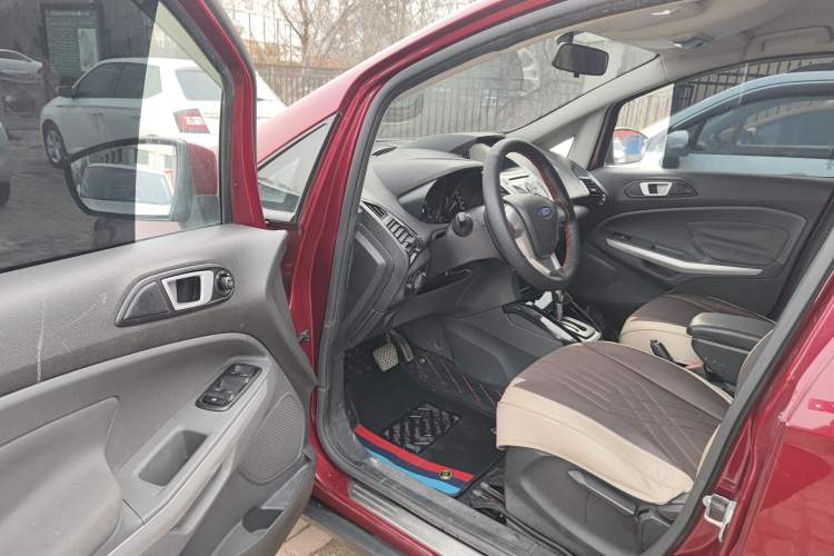 Used Ford EcoSport 2013 1.5L Automatic Fashion Model
