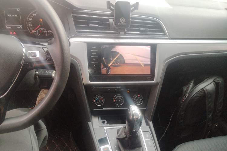 Used Volkswagen Lamando 2021 230TSI DSG Fashion Edition
