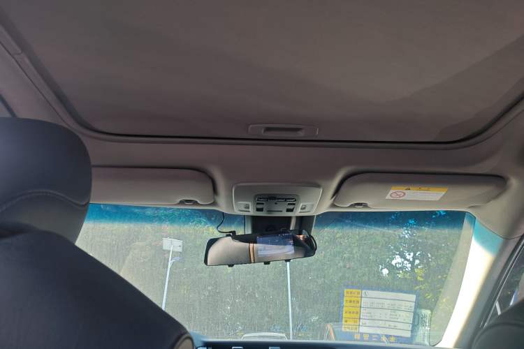 Used Toyota Camry 2019 Revised Version 2.0G Luxury Edition
