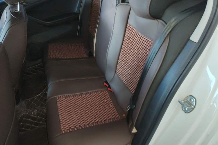 Used Volkswagen Jetta 2017 1.4L Manual Fashion Edition
