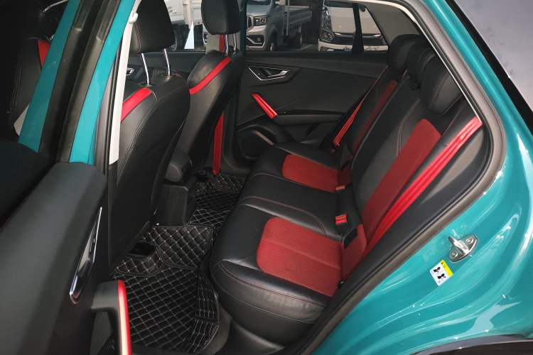 Used Audi Q2L 2018 35 TFSI Fashion Dynamic Version China V Emission Standard
