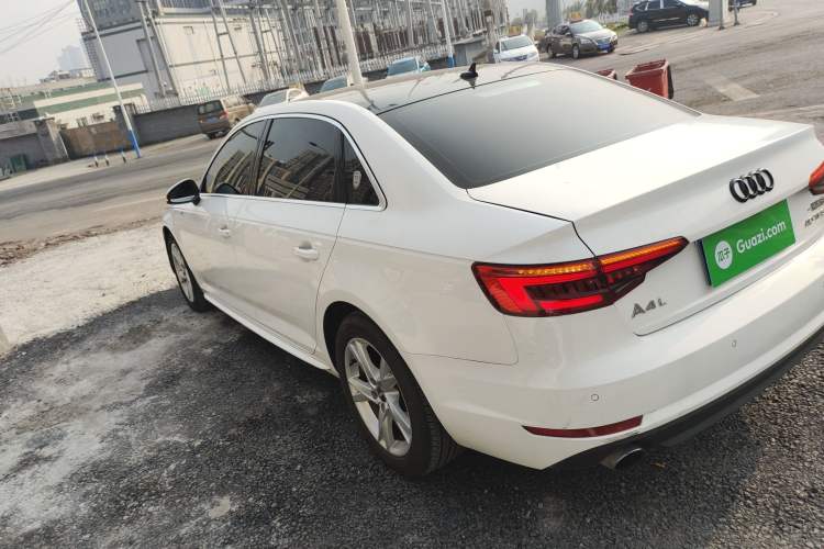 Used Audi A4L 2017 40 TFSI Ambition Edition