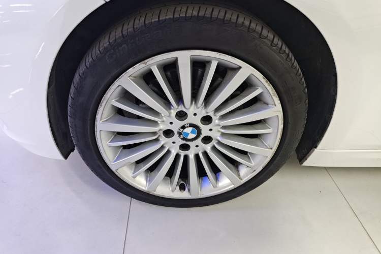 Used BMW 3 Series 2018 320Li Fashion Model
