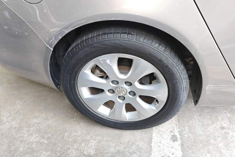 Used Buick Regal 2014 2.0L Leading Fashion Edition