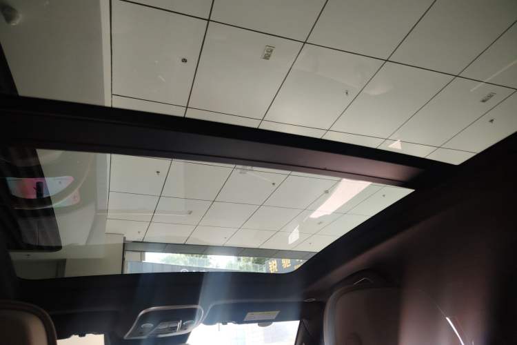 Used BYD Tang New Energy 2024 DM-i Glory Edition 112KM Flagship Model
