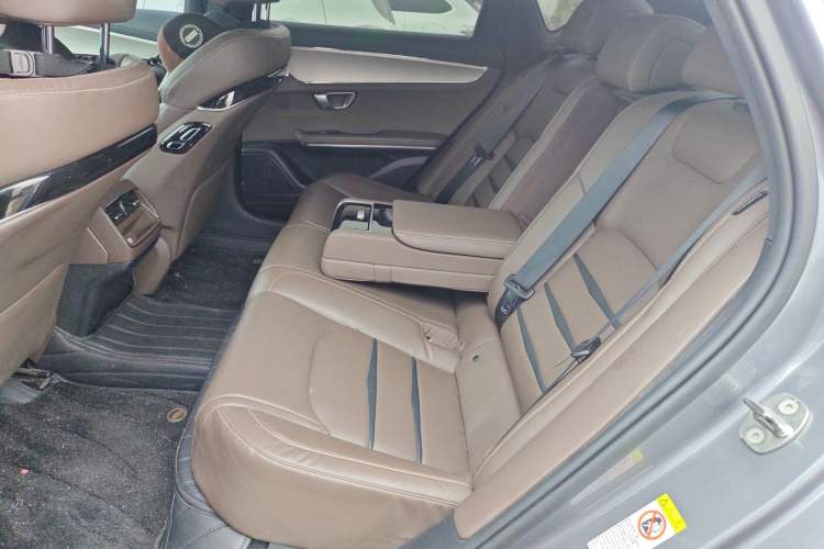 Used BYD Han 2020 DM Four-Wheel Drive Performance Edition Luxury Model