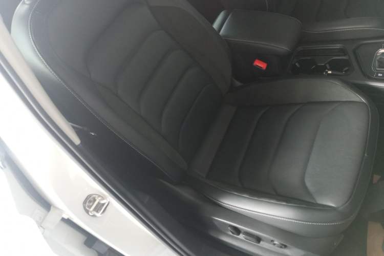 Used Volkswagen Tiguan L 2019 Updated Version 330TSI Automatic Two-Wheel Drive Panoramic Comfort Edition China VI Standard