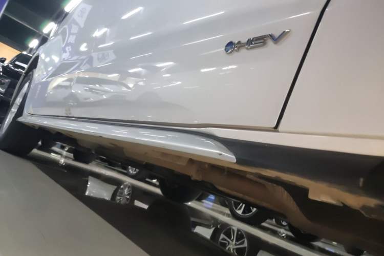 Used Toyota Granvia 2024 2.5L Hybrid Comfort Edition
