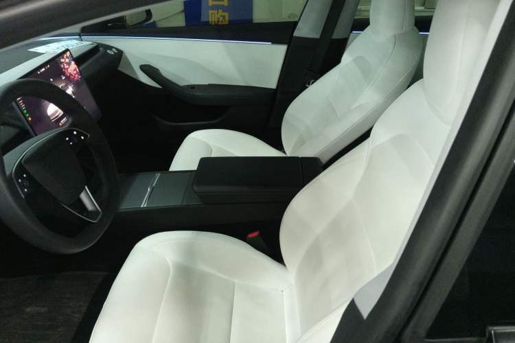 Used Tesla Model 3 2023 Rear-Wheel-Drive Version
